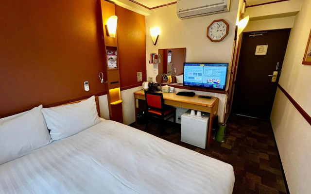 Toyoko Inn Shin Yokohama Station Honkan