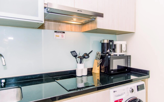 Comfy And Elegant 2Br At Menteng Park Apartment