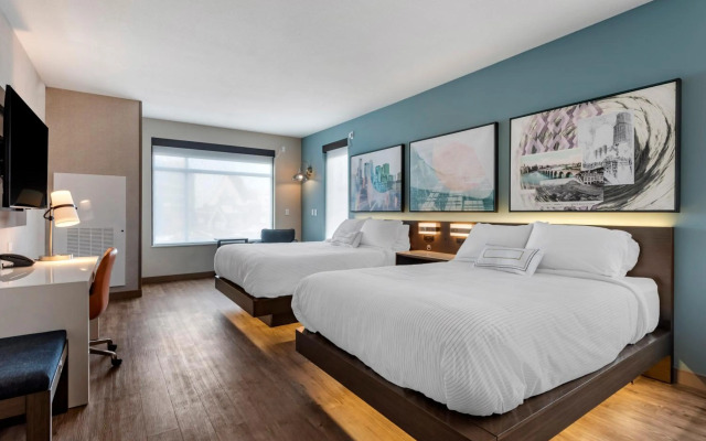 Cambria Hotel Minneapolis Downtown