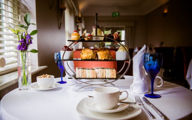 WorldHotels Distinctive Woughton House Hotel