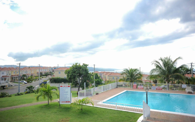 Mango Walk Country Club