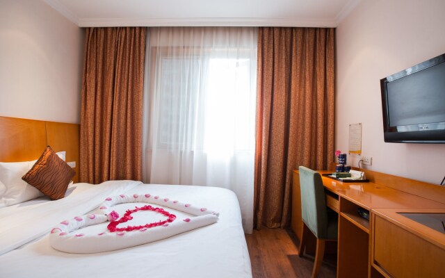 Taiji Business Hotel - Chengdu