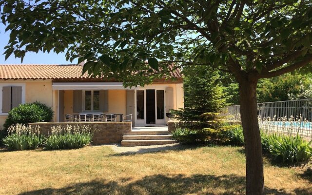 Spacious Holiday Home in Malaucene France With Private Pool