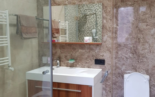 Northern Avenue - Teryan crossroads 3bedroom Modern and comfortable apartment TT666