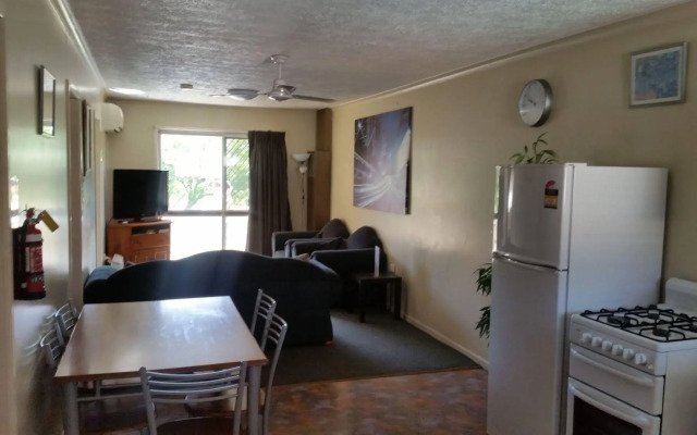 Clifford Park Holiday Motor Inn