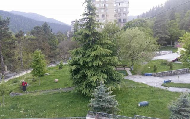 Guest House Lomidze