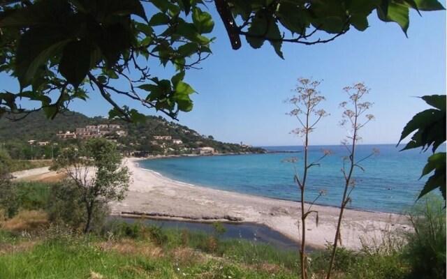 Villa Alma - Classé 3-in Front OF THE SEA