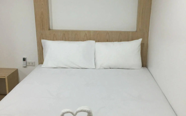 Ruang Thong Residence