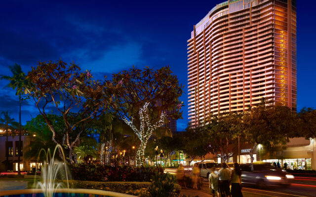 The Ritz-Carlton Residences, Waikiki Beach