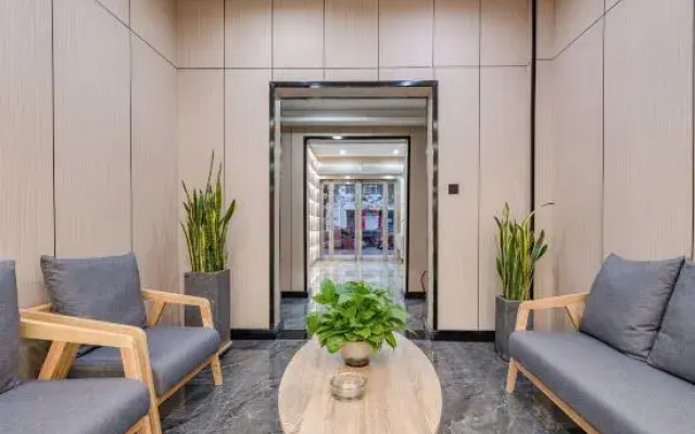 Elan Hotel(Luoyang Railway Station)