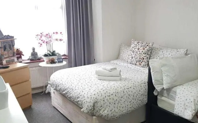 Harlington Apartments