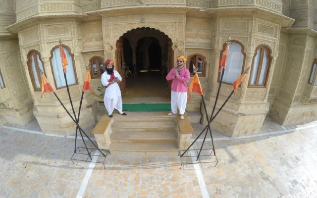 Hotel Lal Garh Fort And Palace