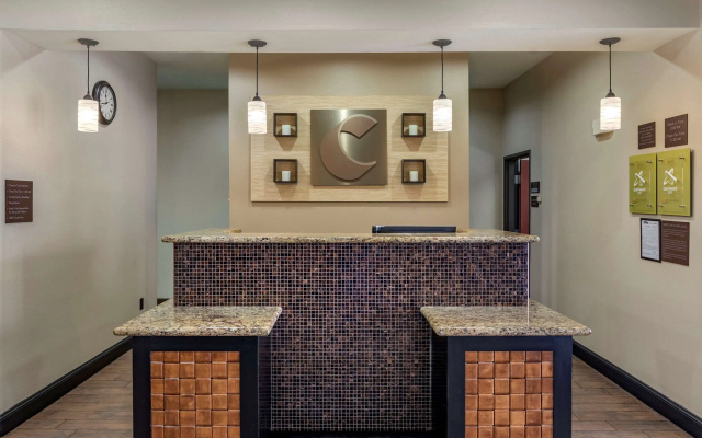 Comfort Inn & Suites Paris