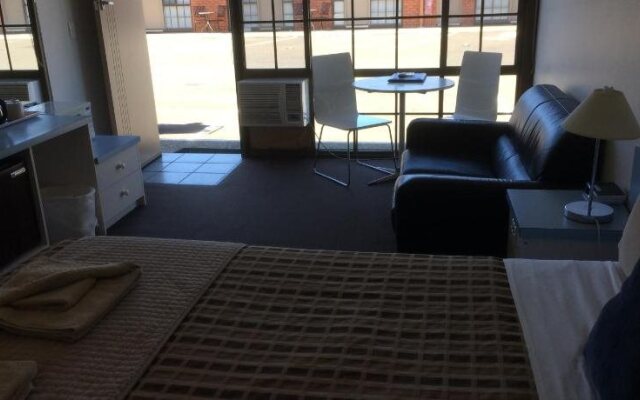 Ambassador Motor Inn Ballarat