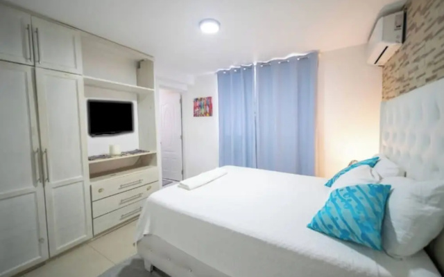 Fully Equipped New 3br Apt dt 2mins To The Beach