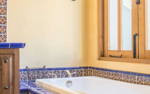 Casa Gali AV 43 2 BR by Casago