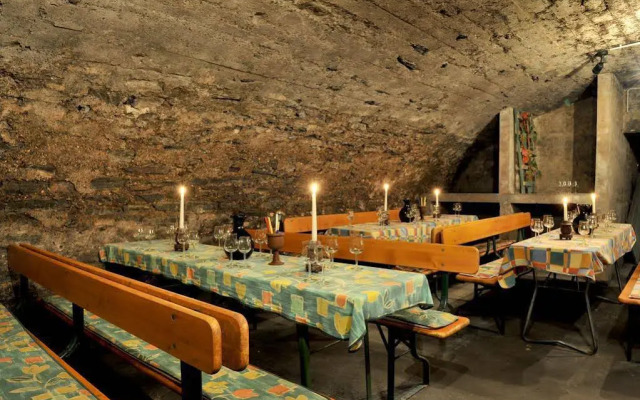 Winzerhotel - Restaurant zum Moselstrand