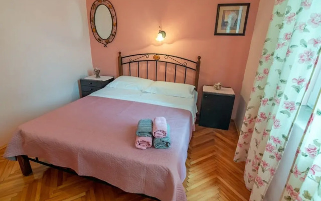 Keko - 100 m From the Beach - A1