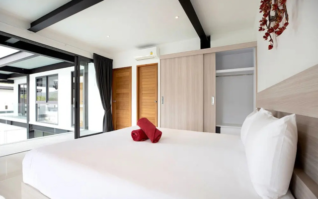 Stylish Salt Pool Villa Sunset Garden 5