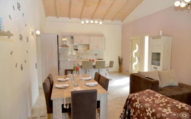 ANTIGONH COUNTRYSIDE VILLA !i