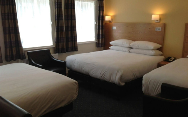 Regency Hotel Parkside