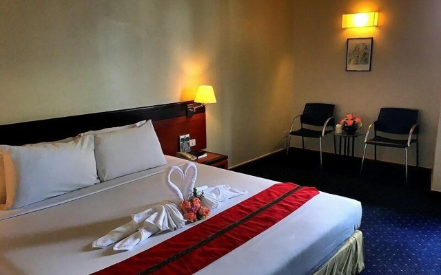 Hadyai Golden Crown Hotel
