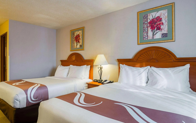Quality Inn Sidney I-80