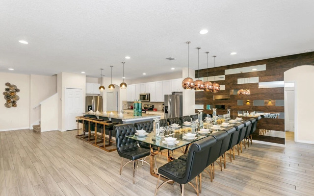 Broadoak Drive villa Solterra 5