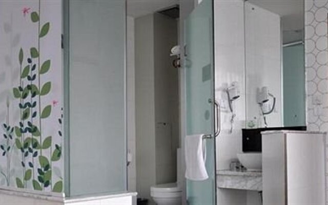 Super 8 Hotel Weihai Wai Tan
