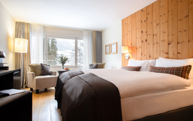 Adula Hotel – Guest Rooms – Flims