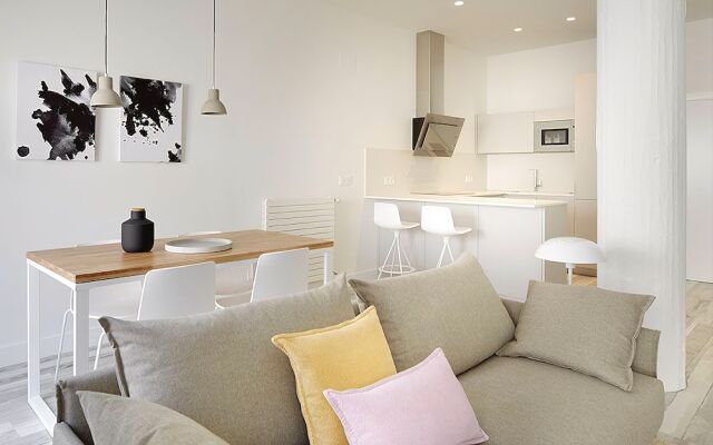 Concha Bay 3 Apartment by FeelFree Rentals