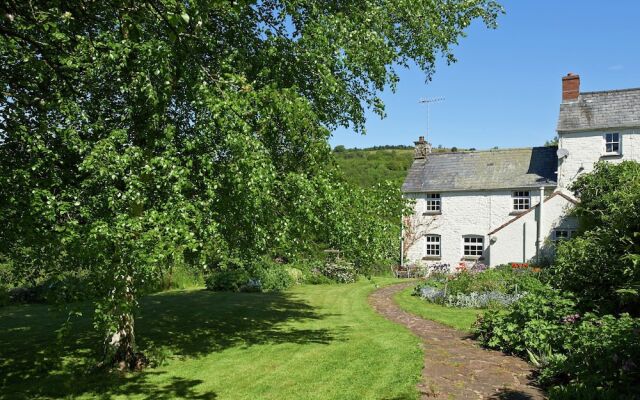 Historic Holiday Home in Llangynidr With Private Garden