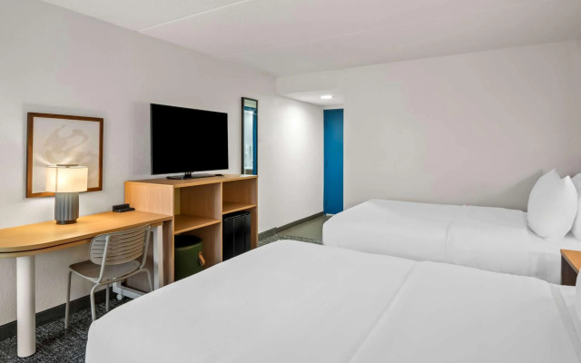 Spark by Hilton Stevensville