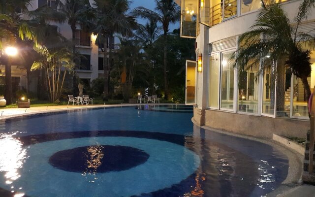 Yifeng Business Motel