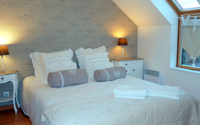 Beachfront Holiday Home in Guisseny