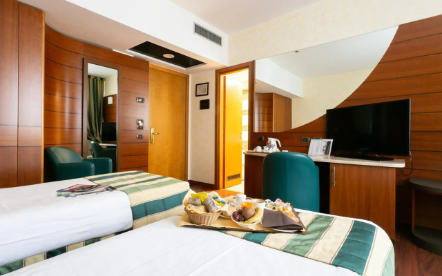 Hotel Mirage, Sure Hotel Collection by Best Western