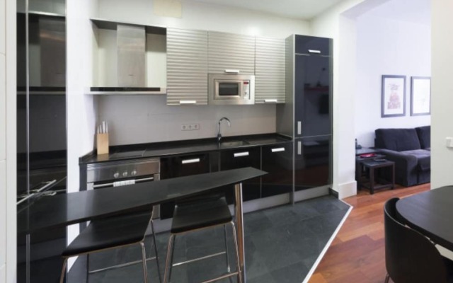 Modern Flats in Justicia by Allô Housing