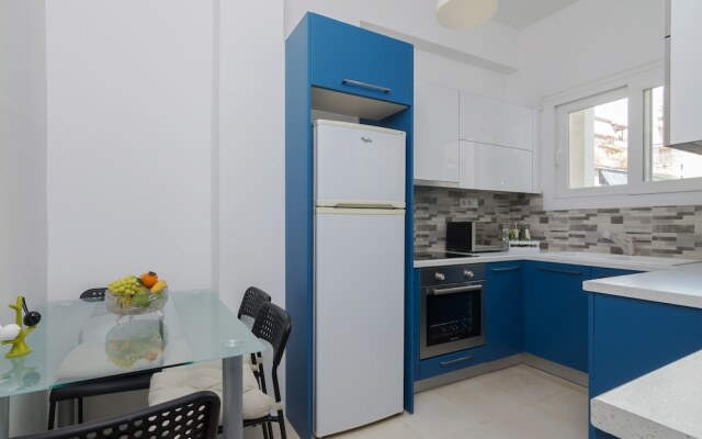 Adorable 2 Bedrooms Apartment in Athens