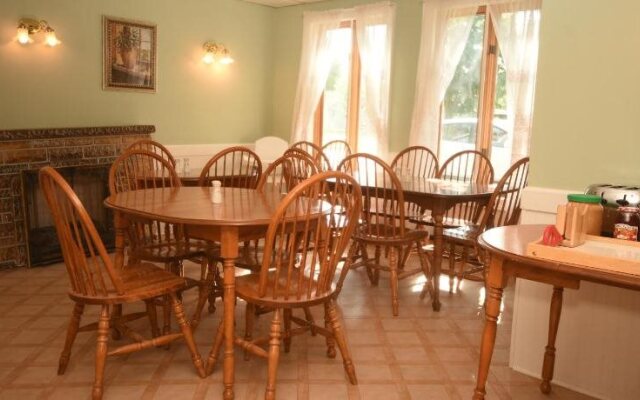 Windspire Inn