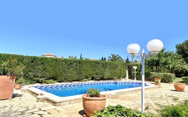 Villa Leonore stunning 2bedroom villa with air-conditioning & private swimming pool