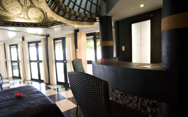 Stevenson's at Manase