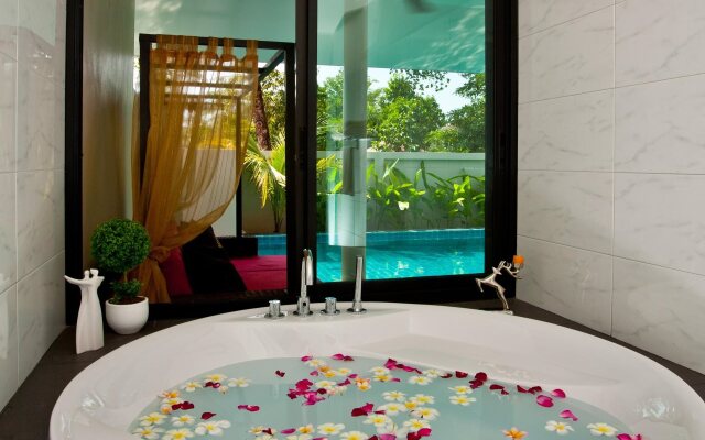 AT Pool Villa Resort