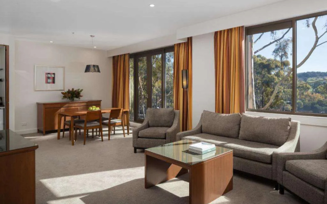 Sebel Heritage – Balcony – Melbourne