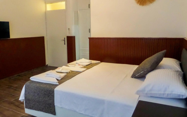 Zulu Hotel