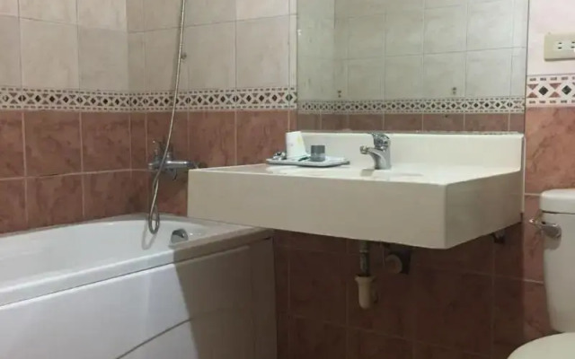 Li Ti Hotel