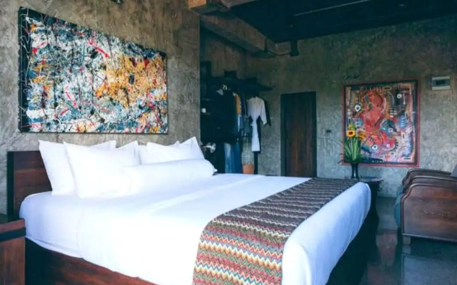 Riverside Luxury Pool Villa 88 Place Chiang Mai