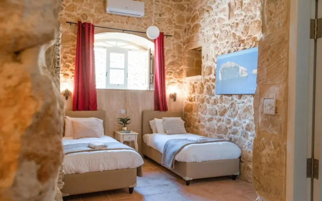 Villa Oliva 4 Bedroom Villa