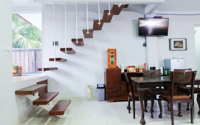 Villa Prambanan Jogja with Private Swimming Pool by Simply Homy