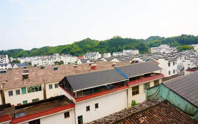 Wuyuan Huatian Youth Hostel