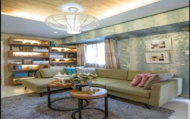Sta.Mesa across SM Model Unit 2 BR